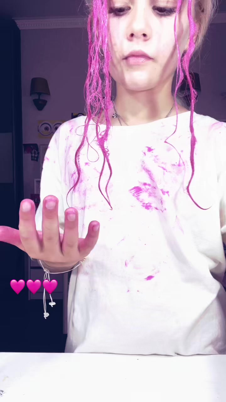 @✧.*mavrii ✧.*