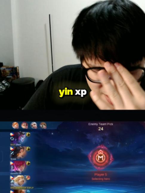 @Uomi