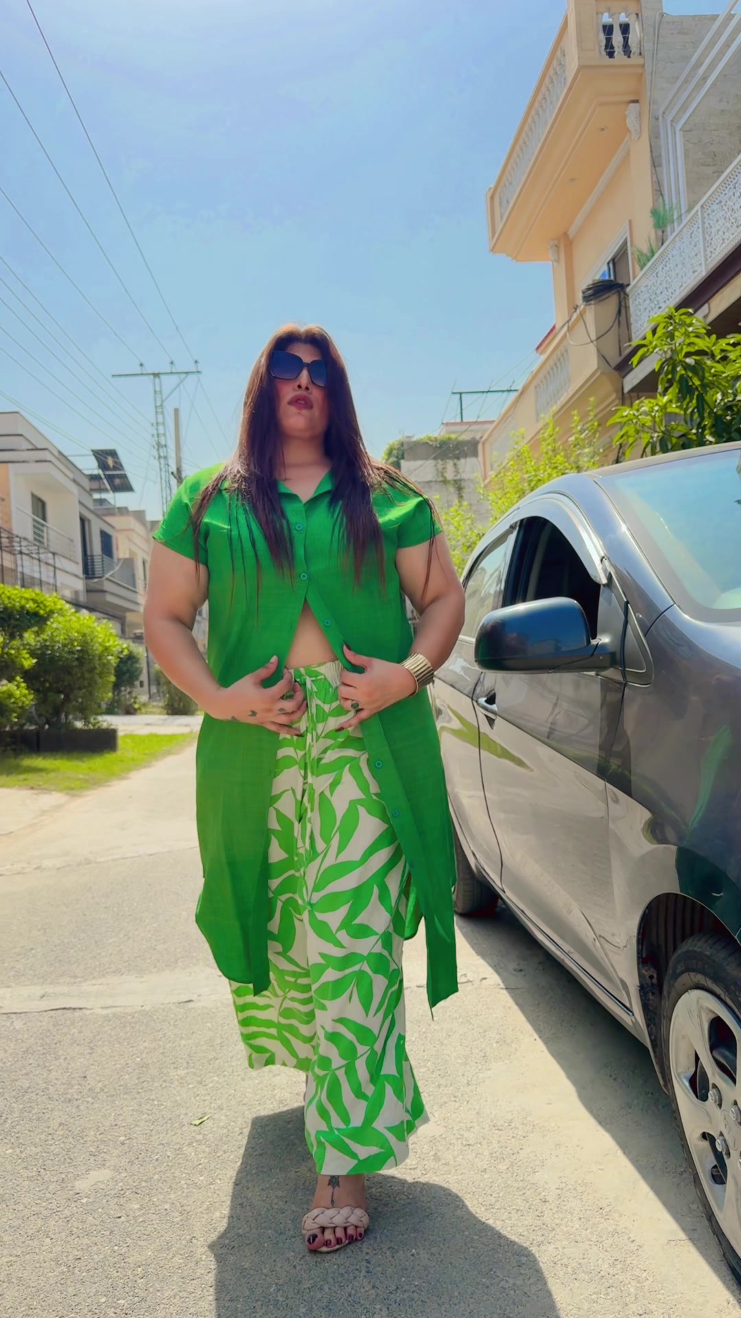 @عائشہ بٹ آفیشل