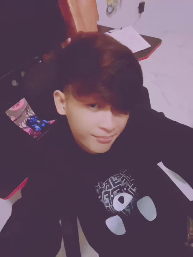 @អ្នក បង្កើតមនុស្ស