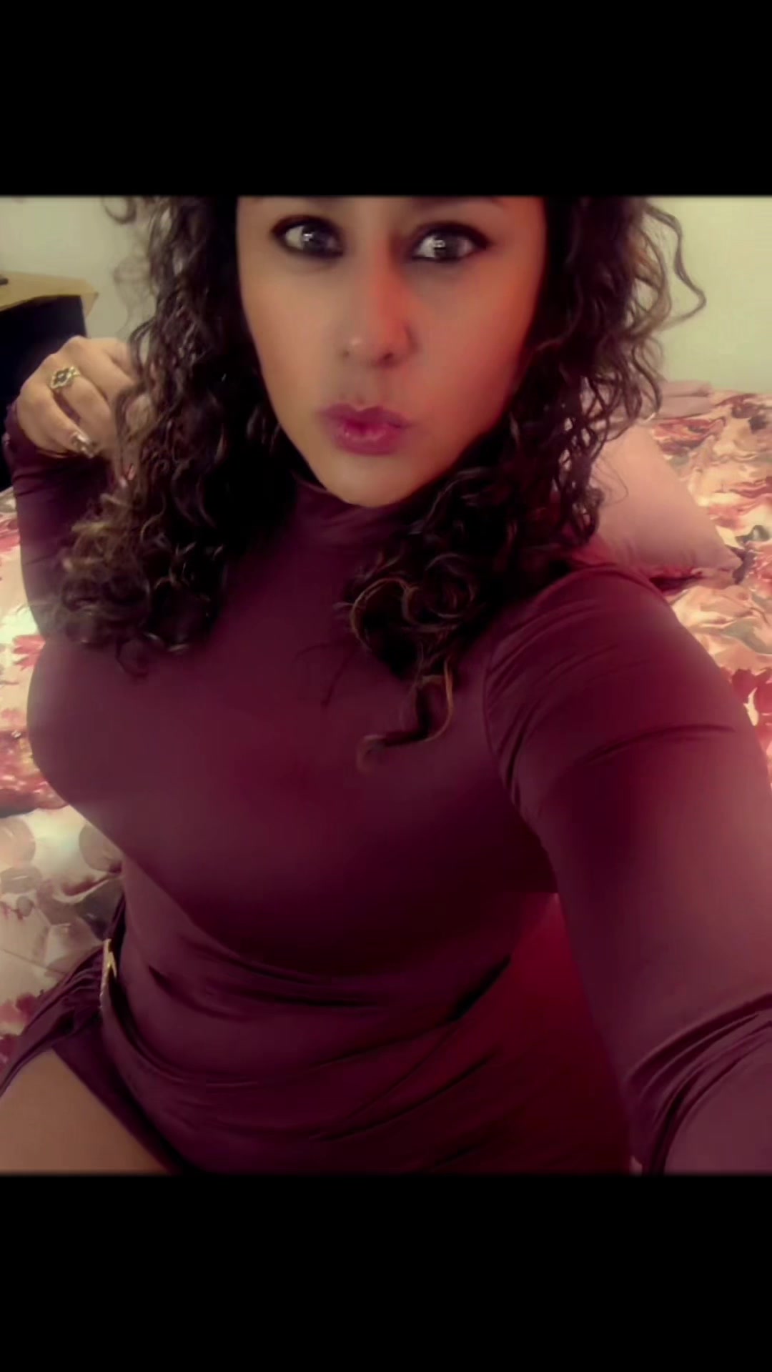 @😘🤗🇭🇳
