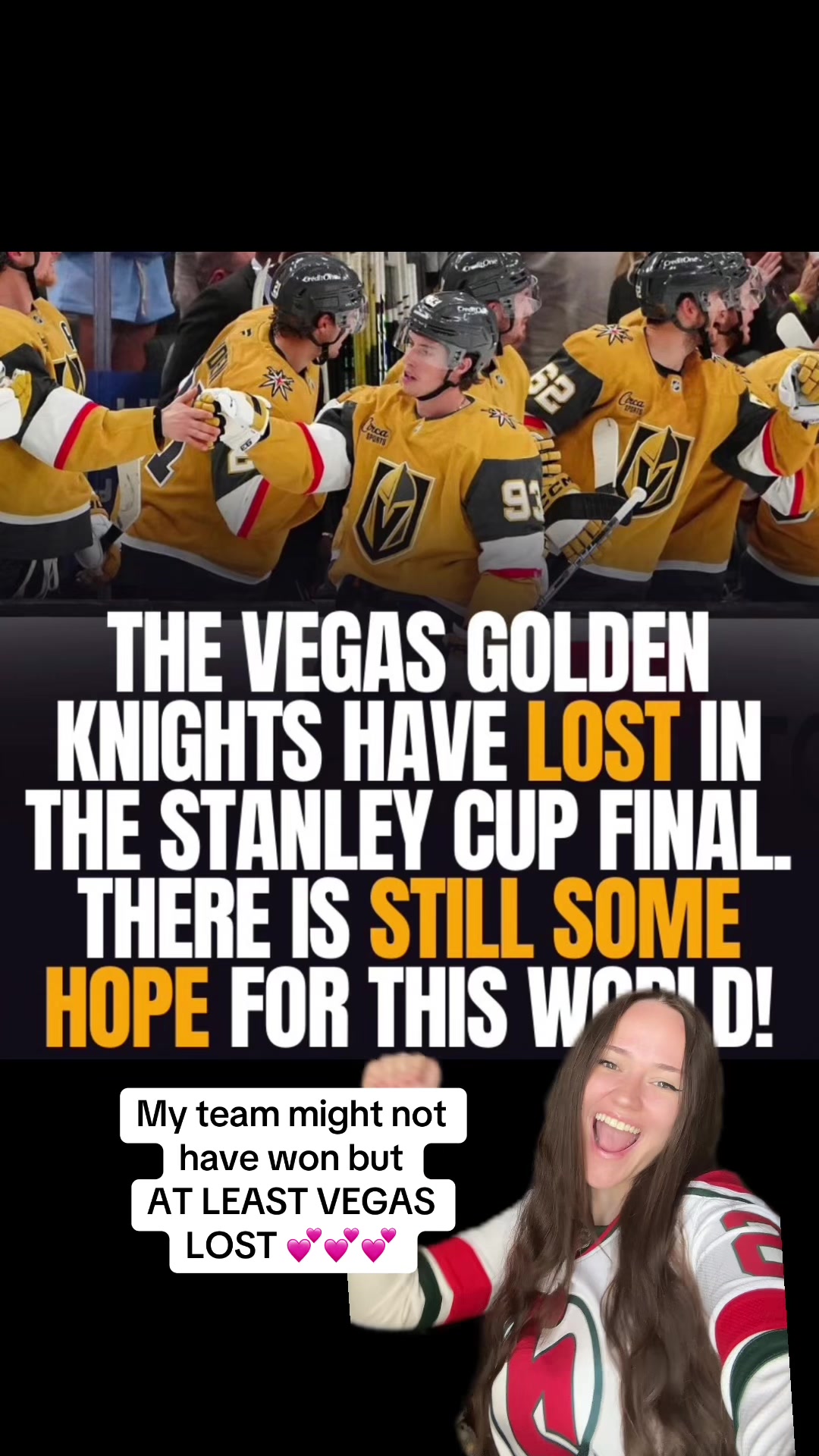 @Sara 🏒 | hockeynbooks