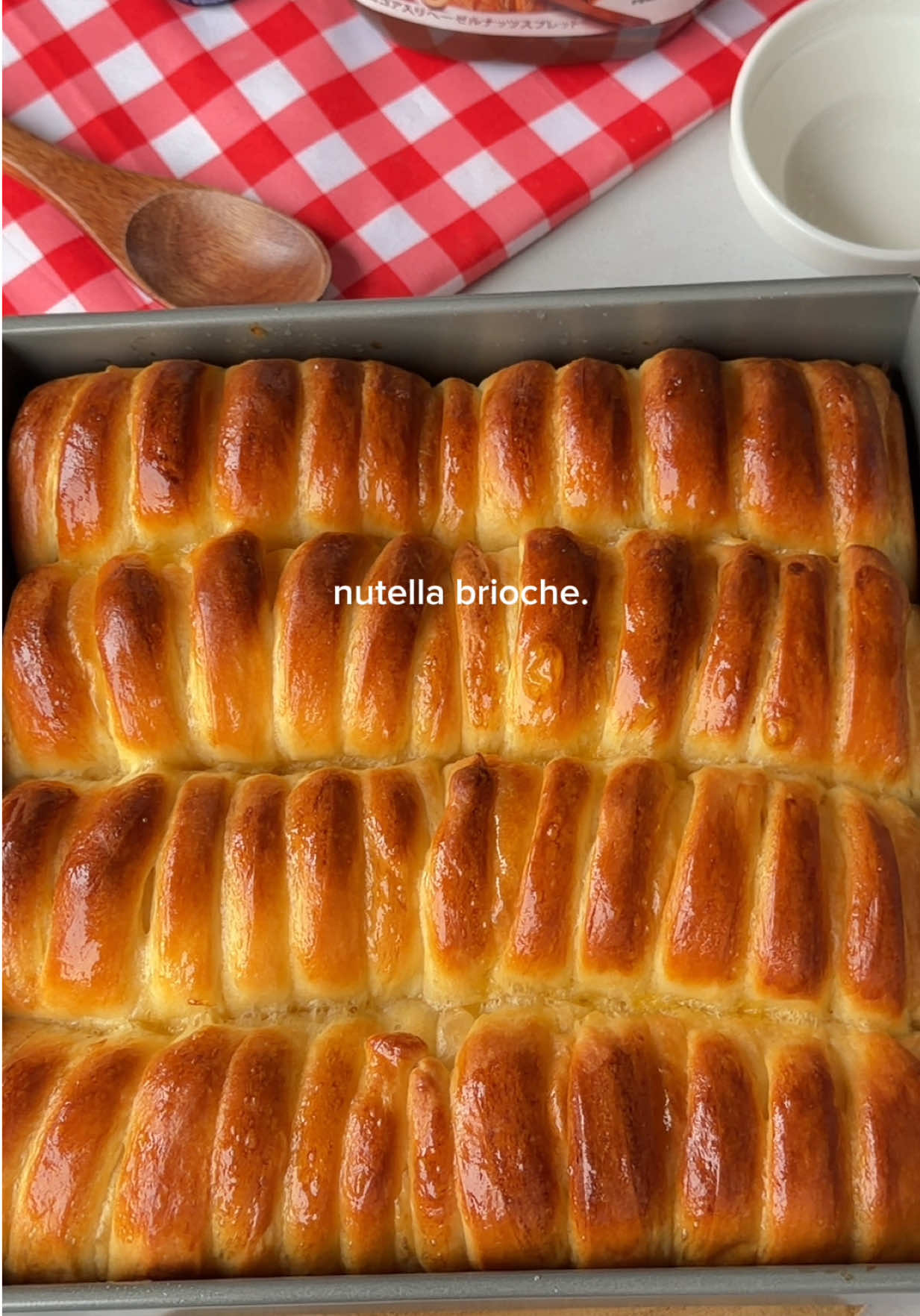 @bakedbyyu