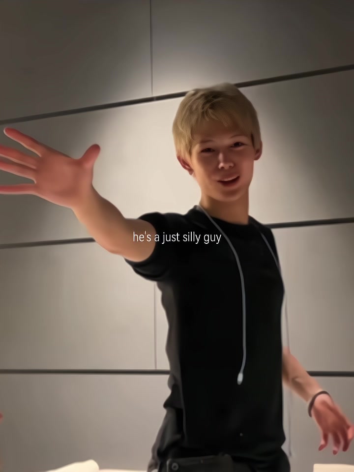 @𝒍𝒊𝒔𝒔