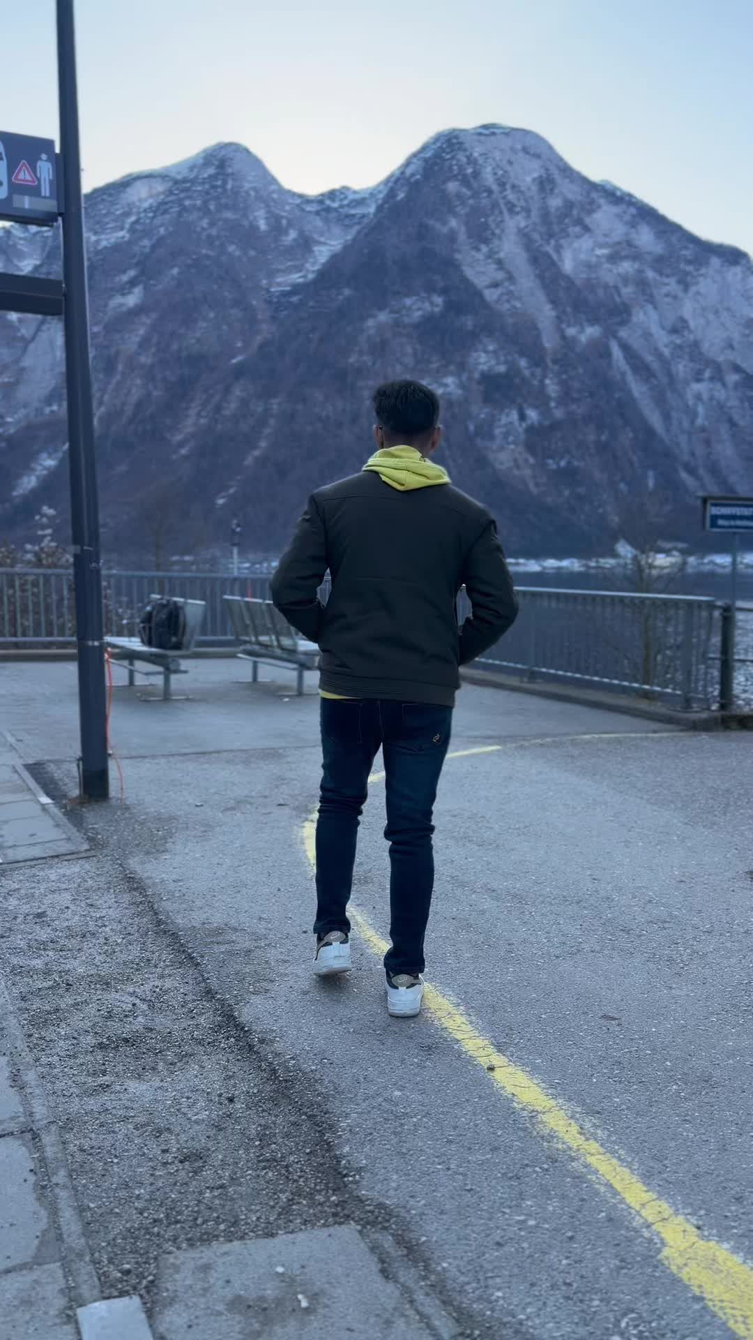 @MuNeeb JaVed 🇪🇺🇦🇹