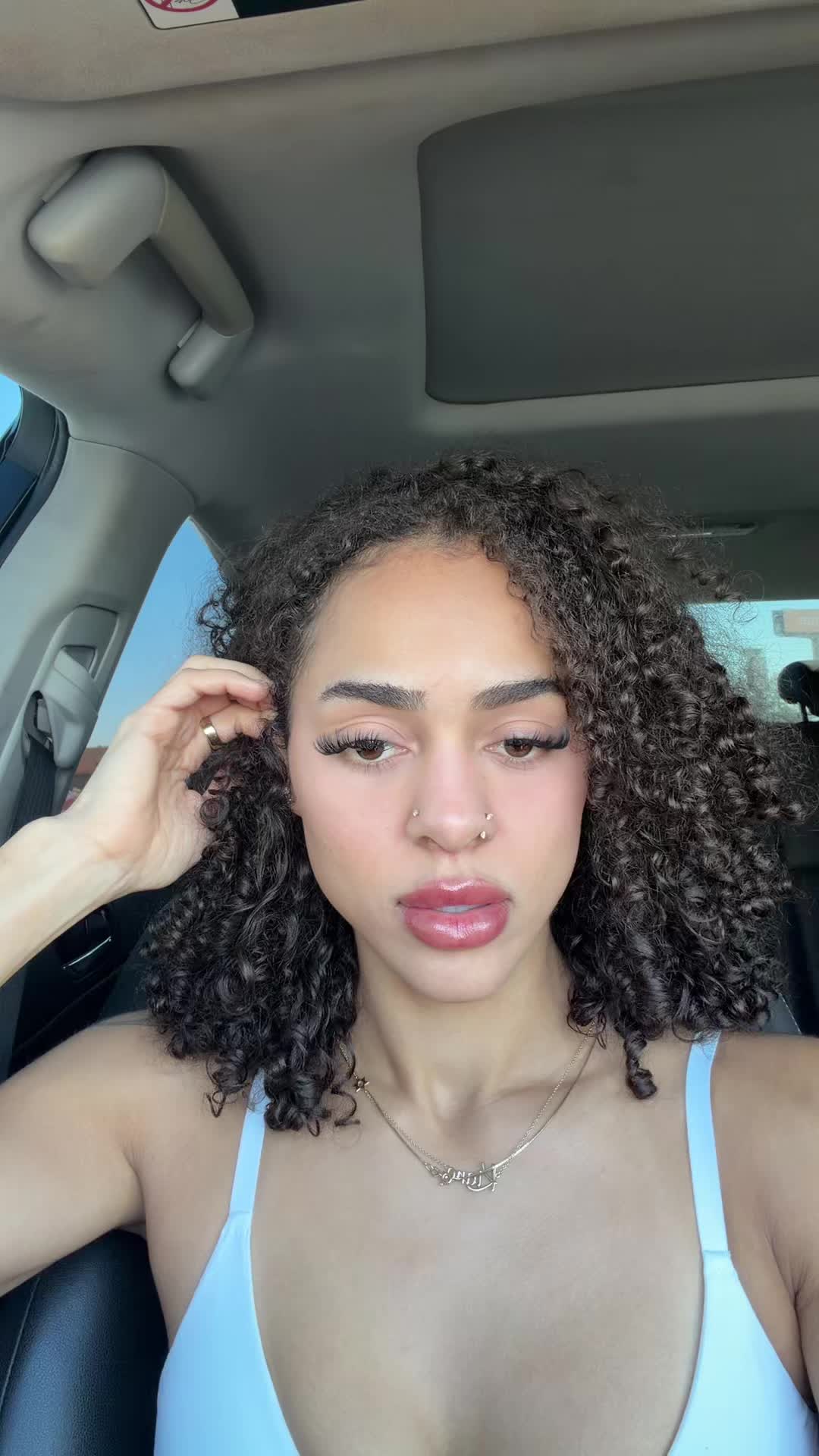 @kiaraafterhours
