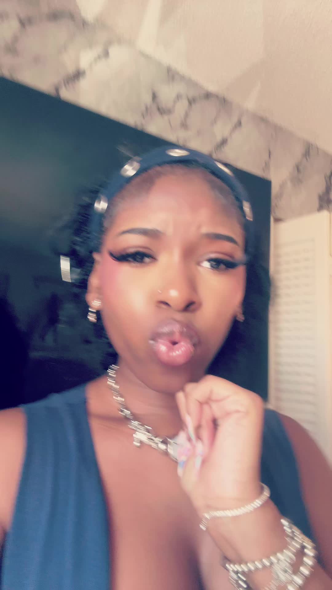 @destiny 🐆🧁🎀🫧