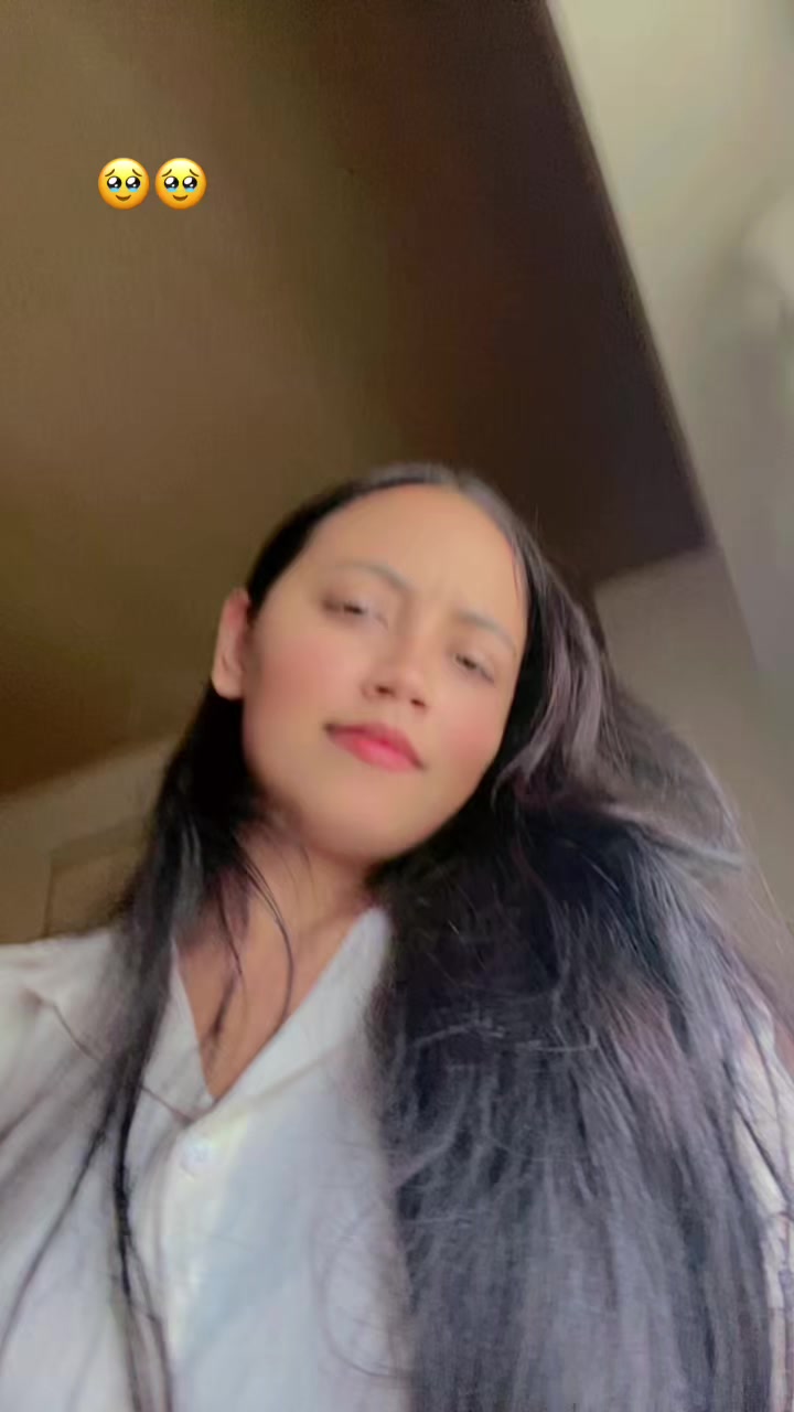 @Ma_ha_rani~👑