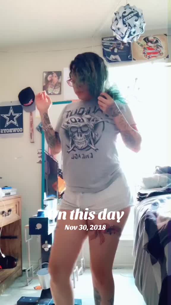 @MonaKombat