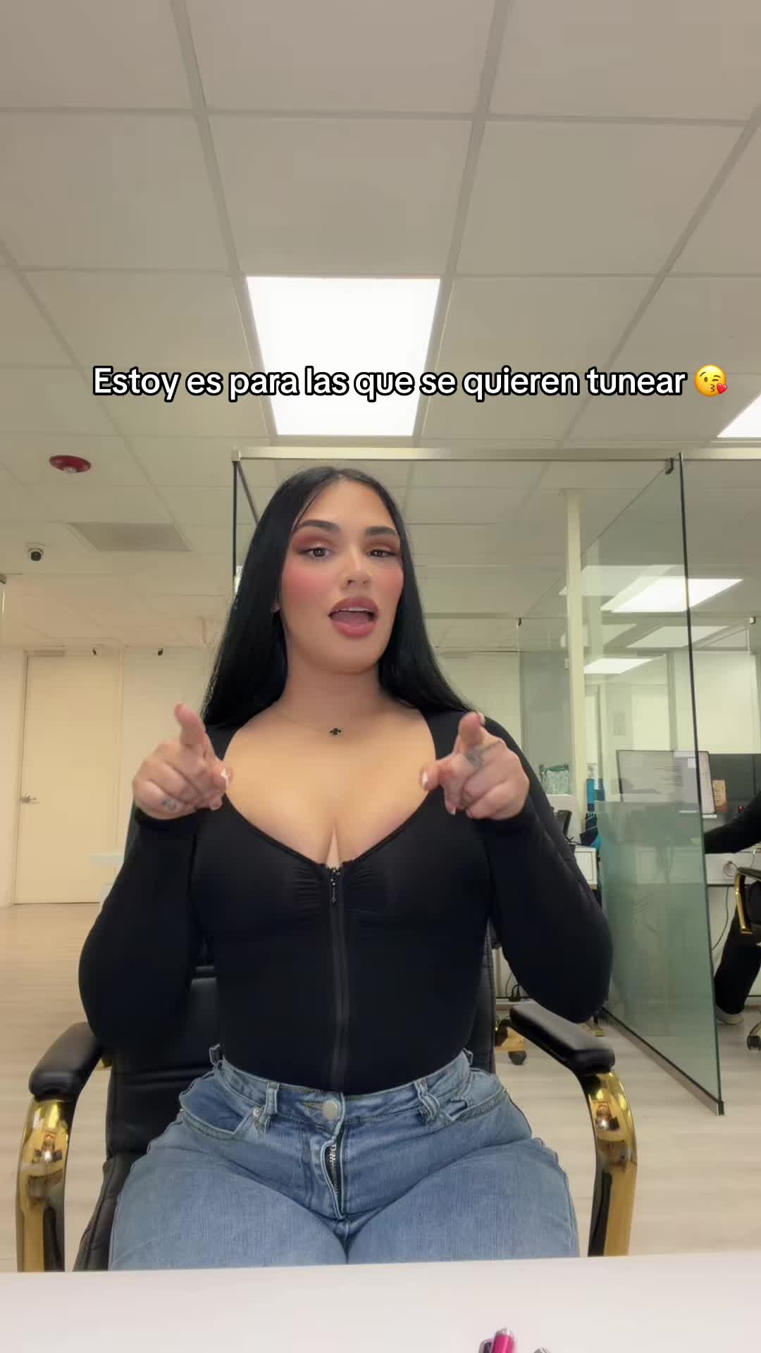 @M E L A N Y