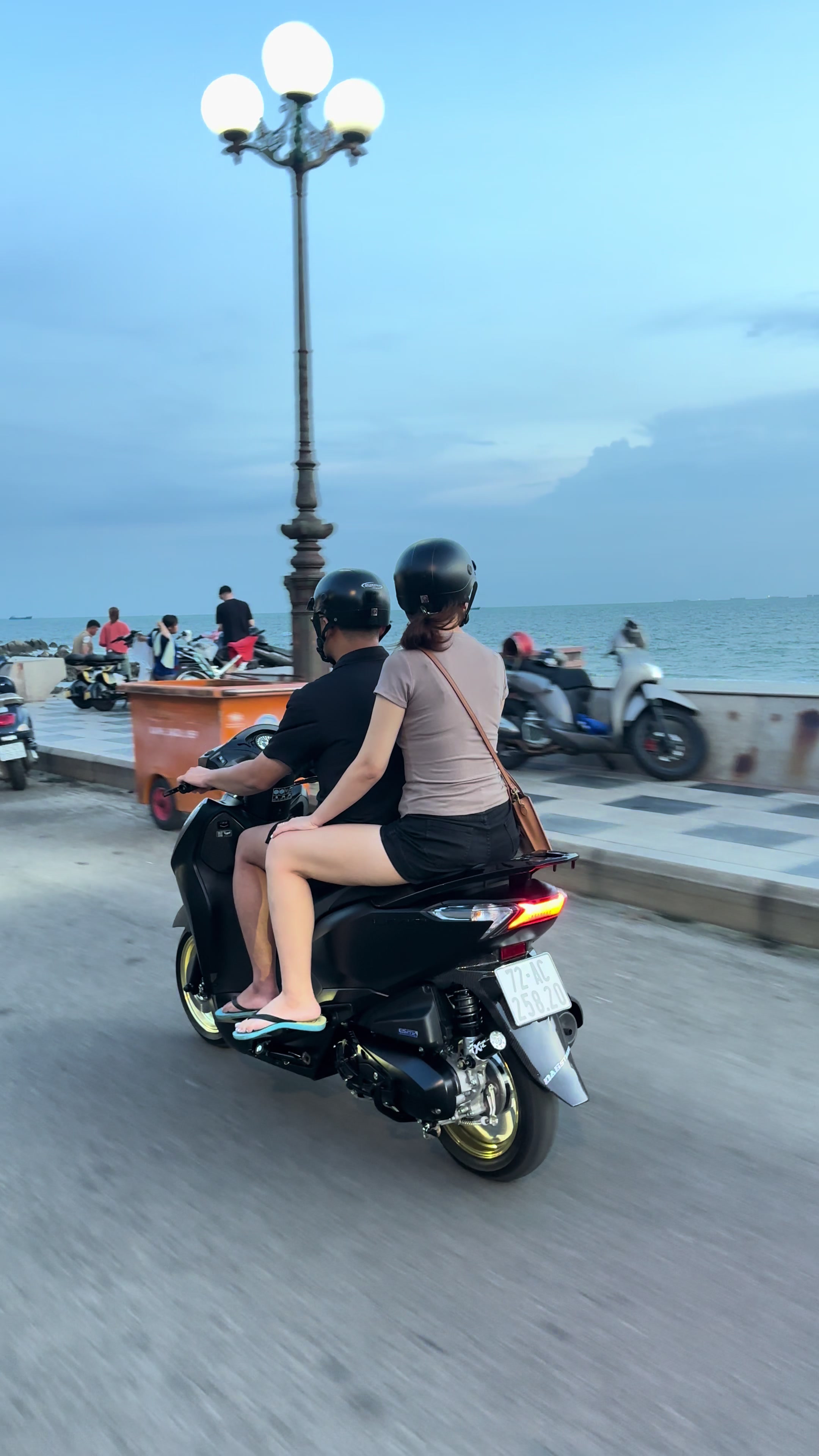 @Đỗ Đức Anh