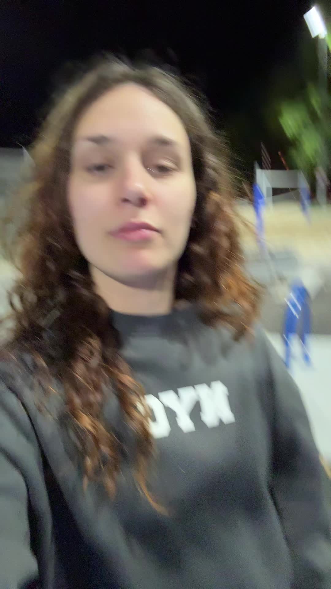 @Sabrina