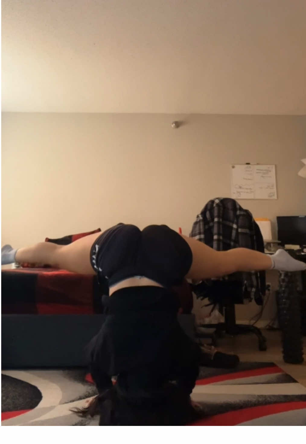 @sydneymarti