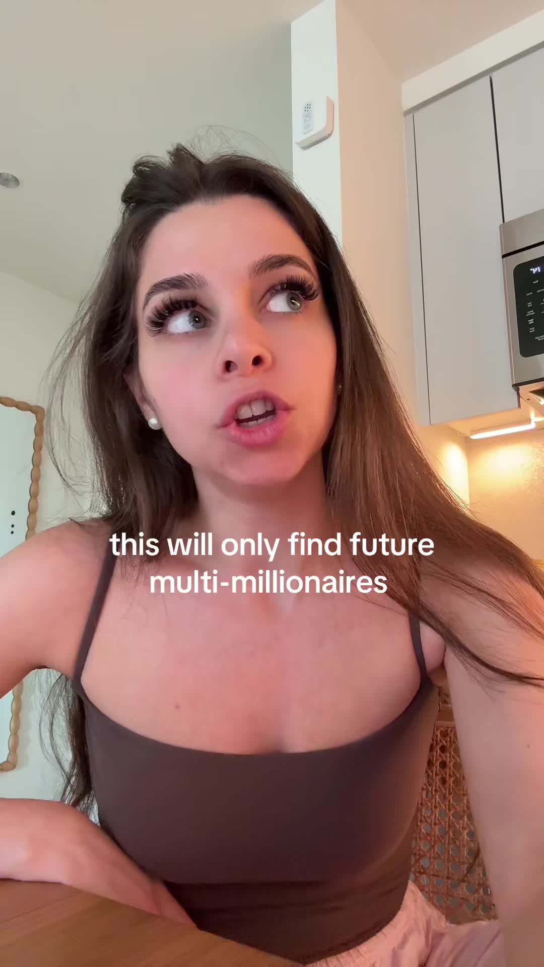 @hothighpriestess 🧿🤍