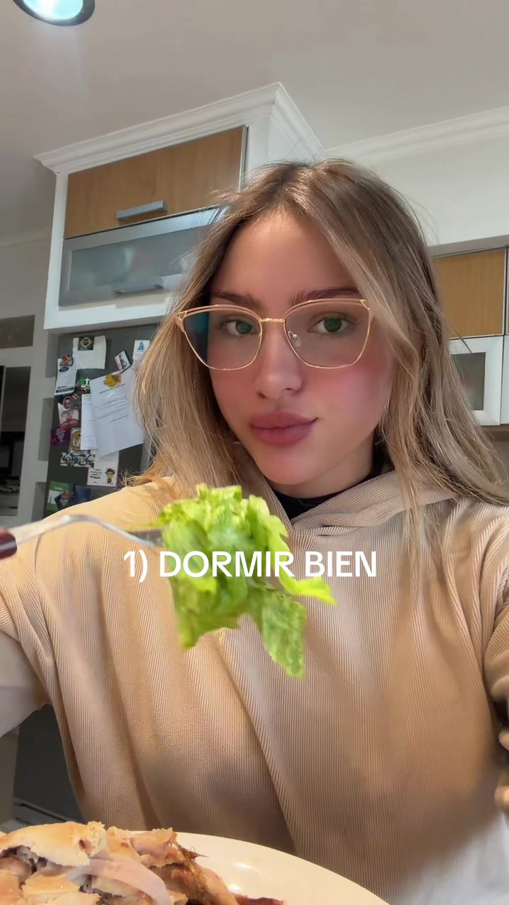 @Cande maino