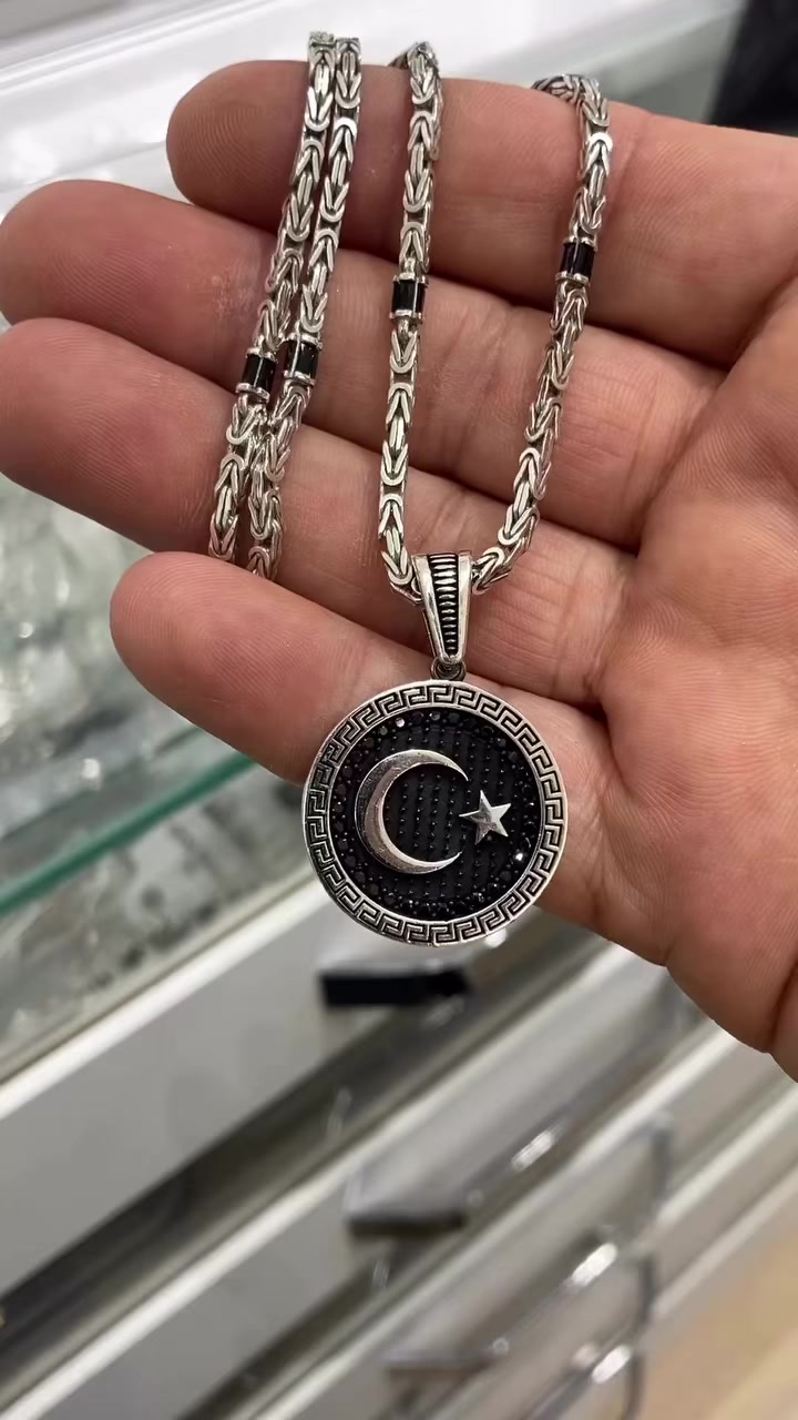 @Zehra Silver