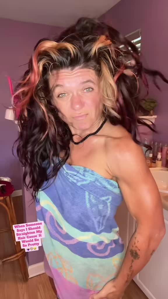 @RedneckBaddie
