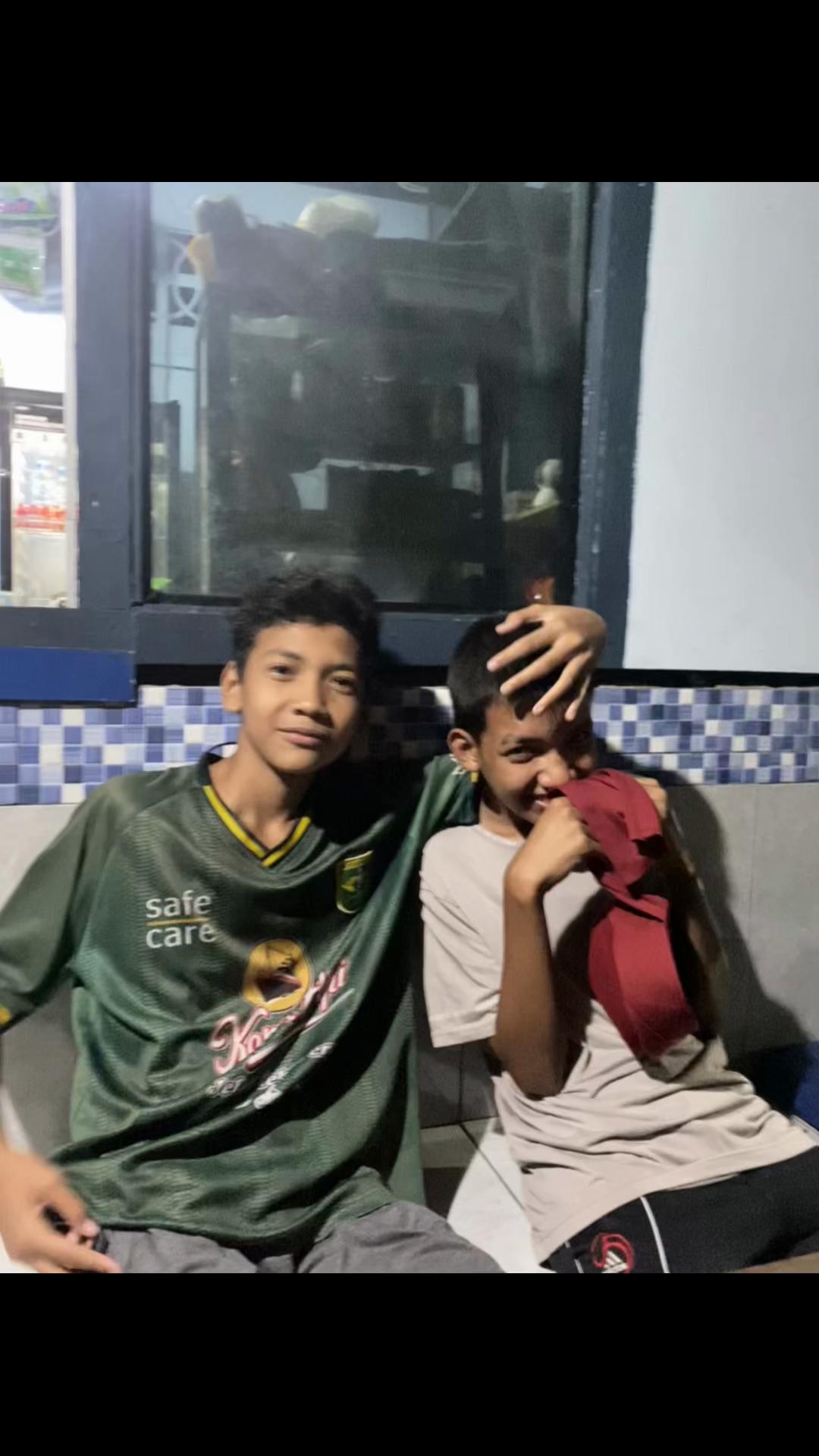 @Dom