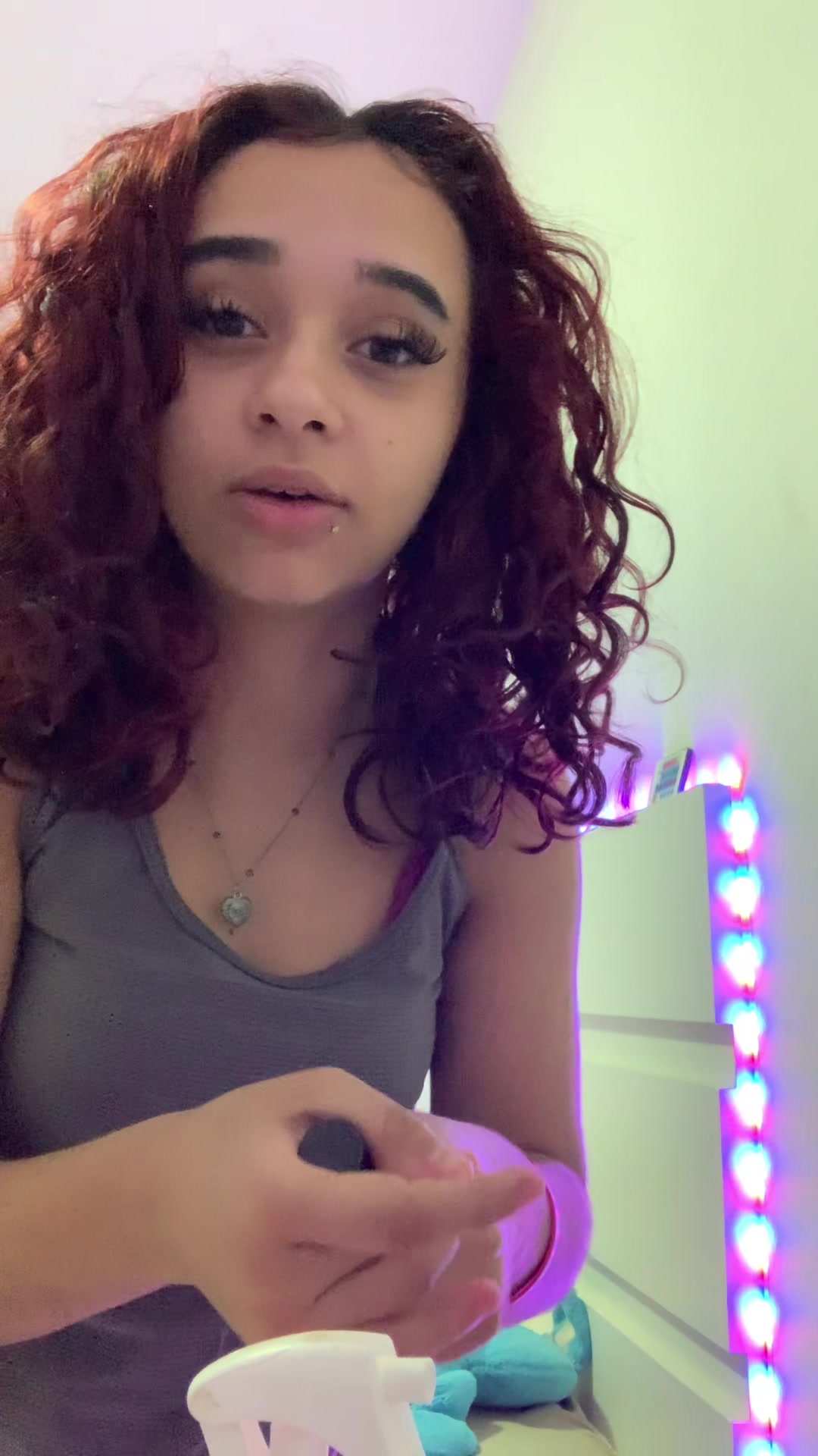 @JU👾