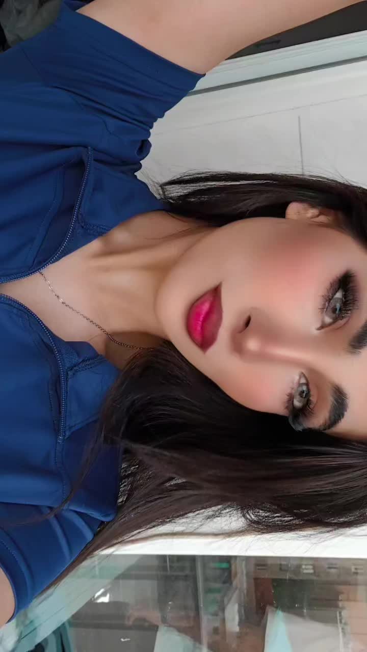 @_Hasti