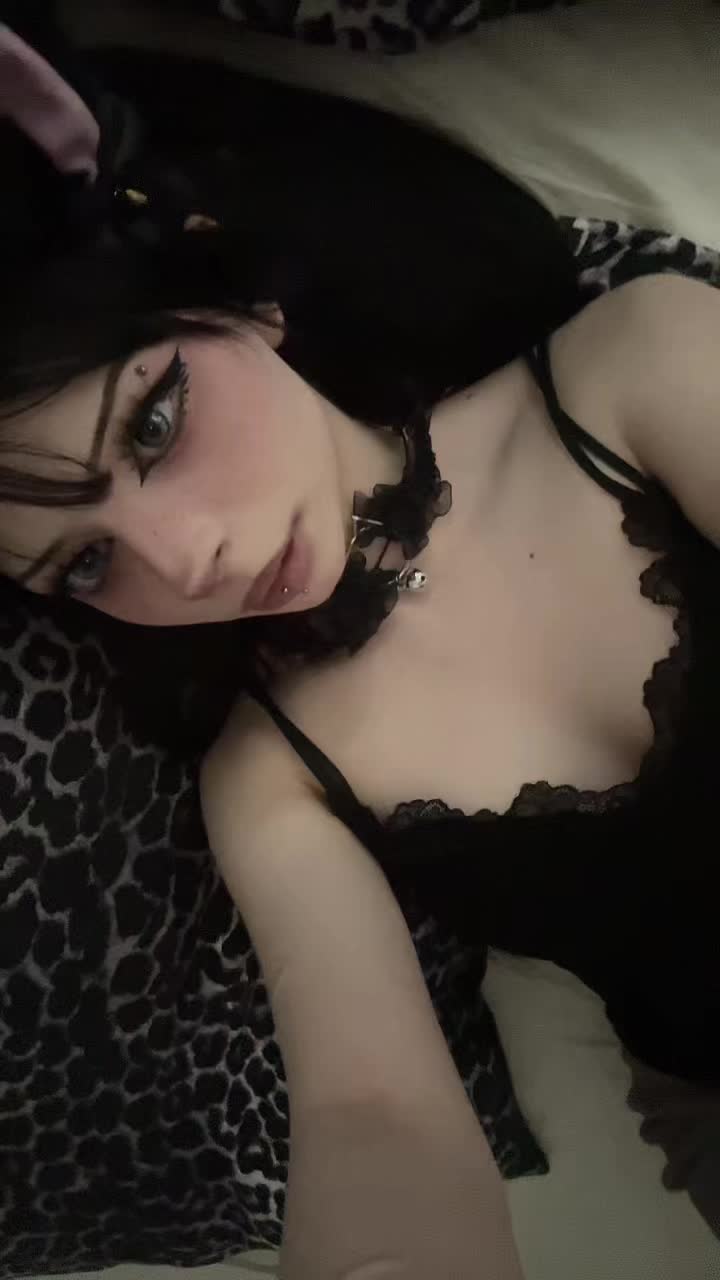 @melikenaz