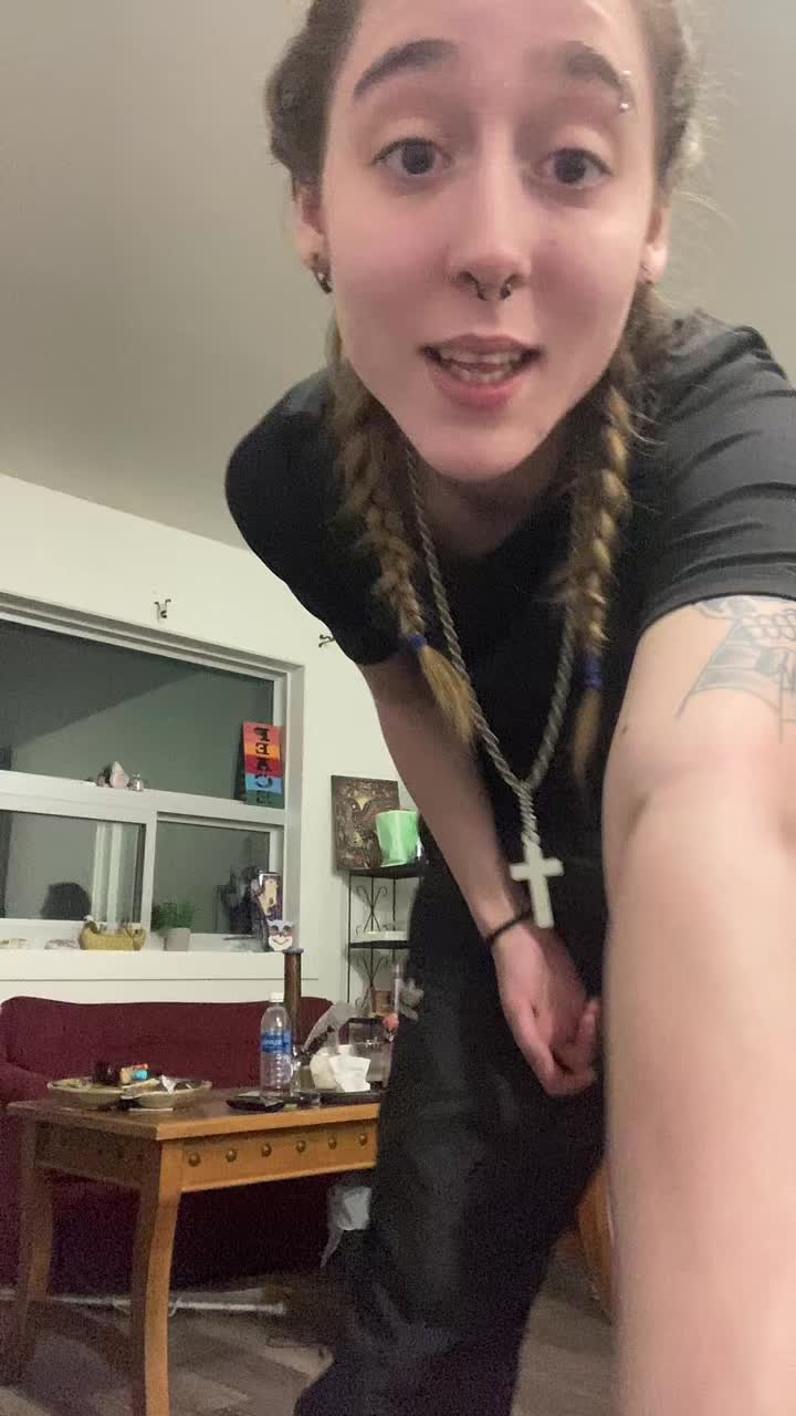 @🤟🏼