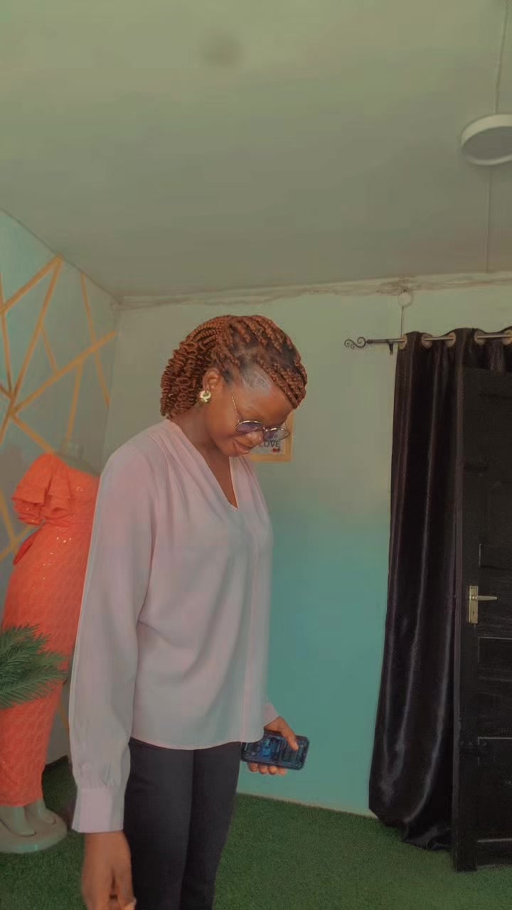 @CEOAAFINEWAOFFICIAL ✂️👗🪡🧵
