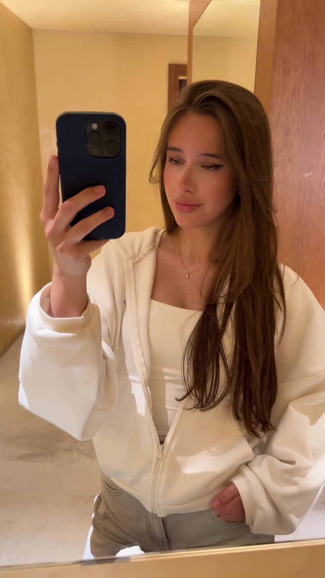@Karina