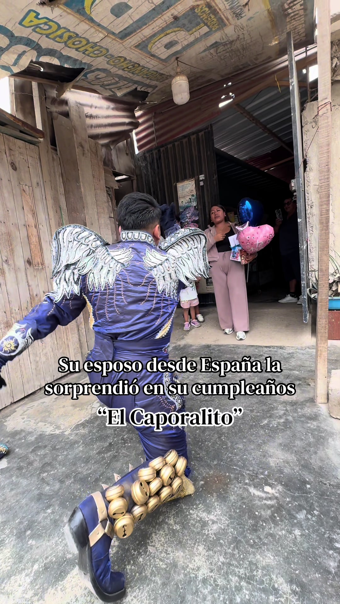 @Masqueundetalle