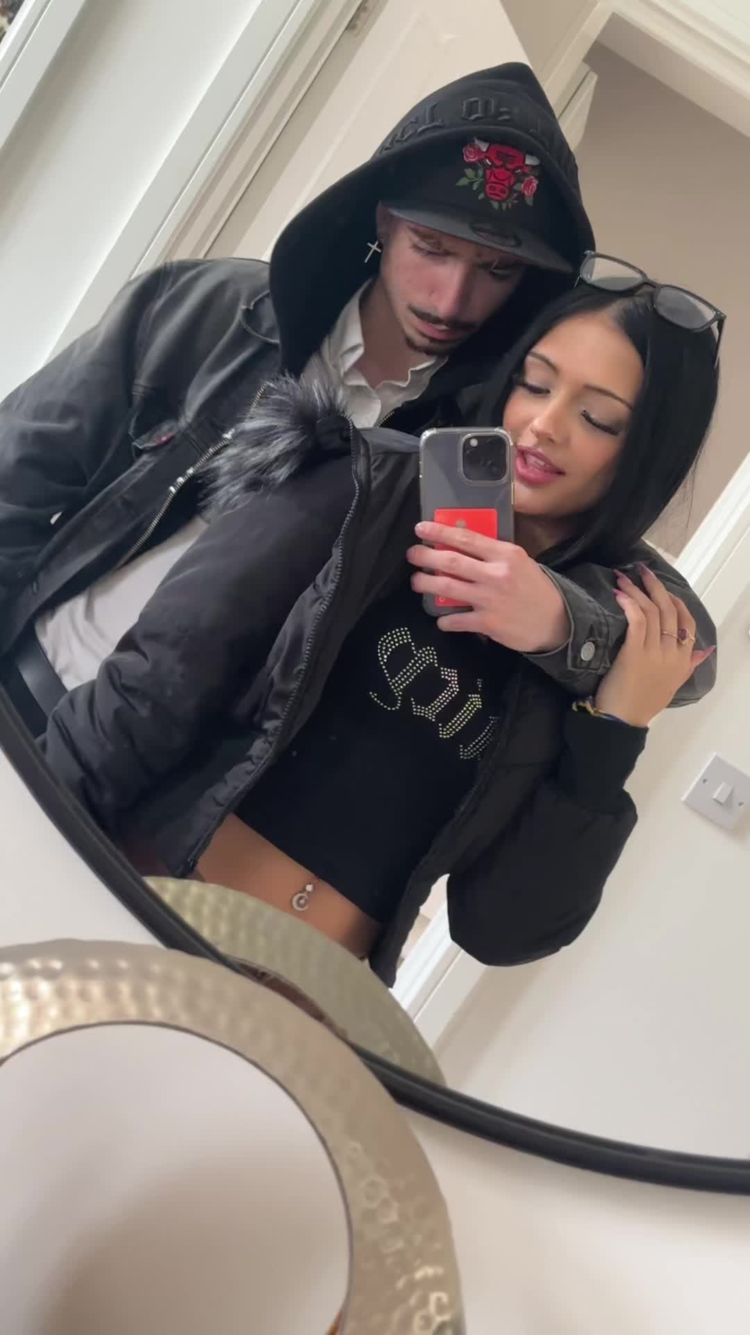 @anna𖣂