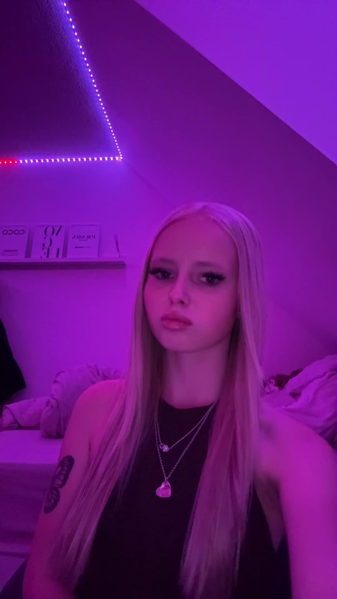 @Johanna<3