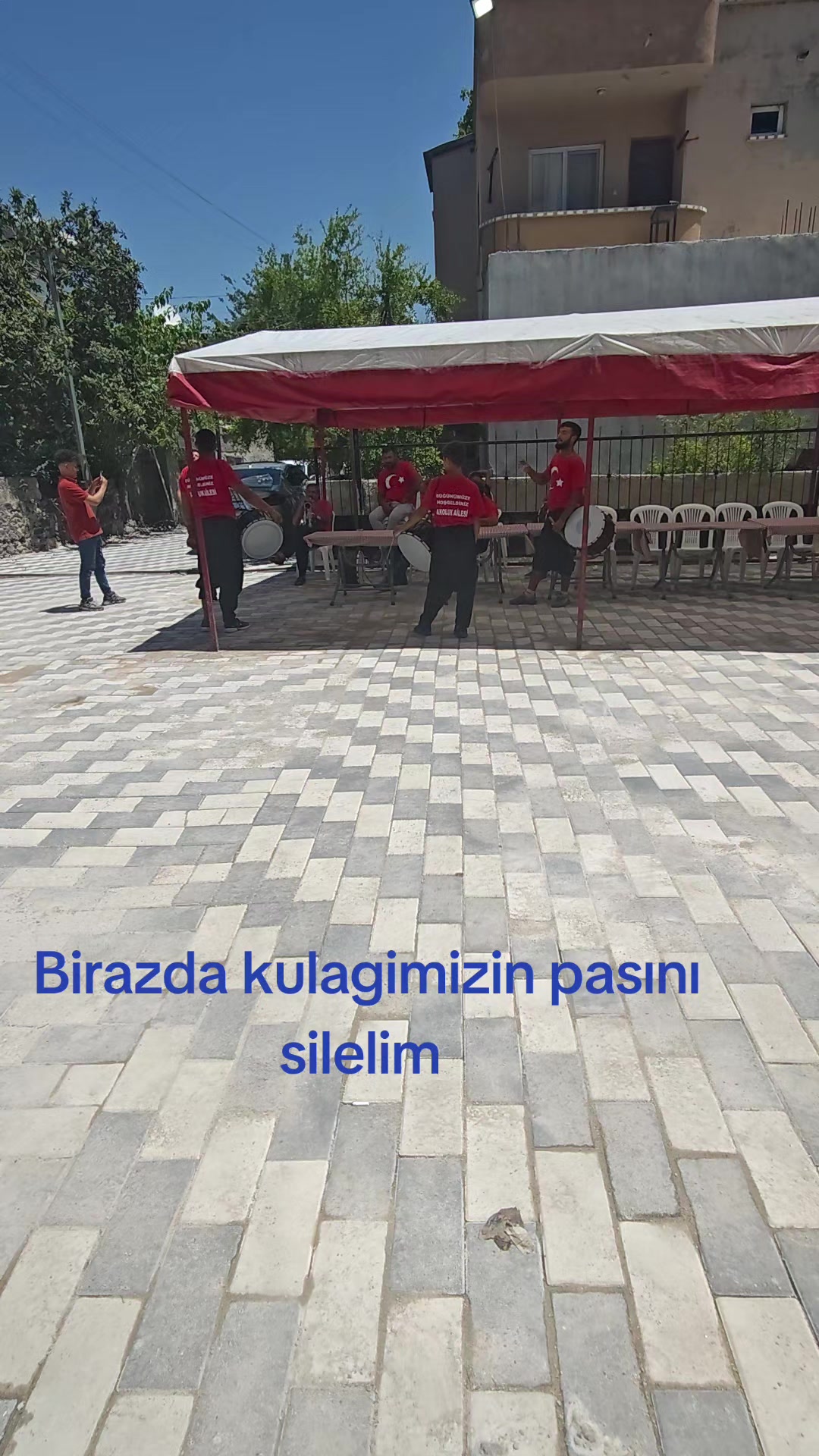 @DsTB£Y