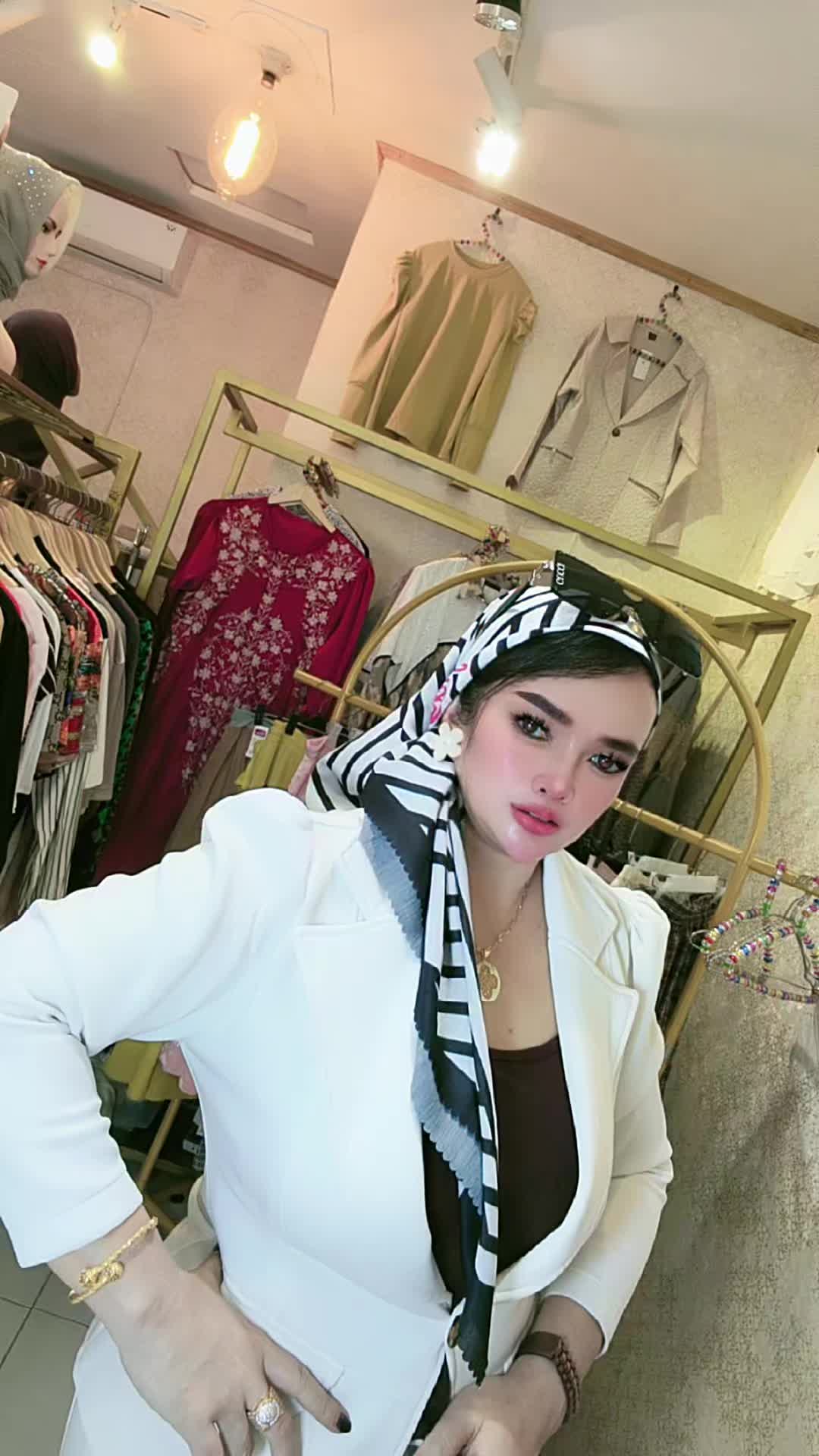 @sitimentari09