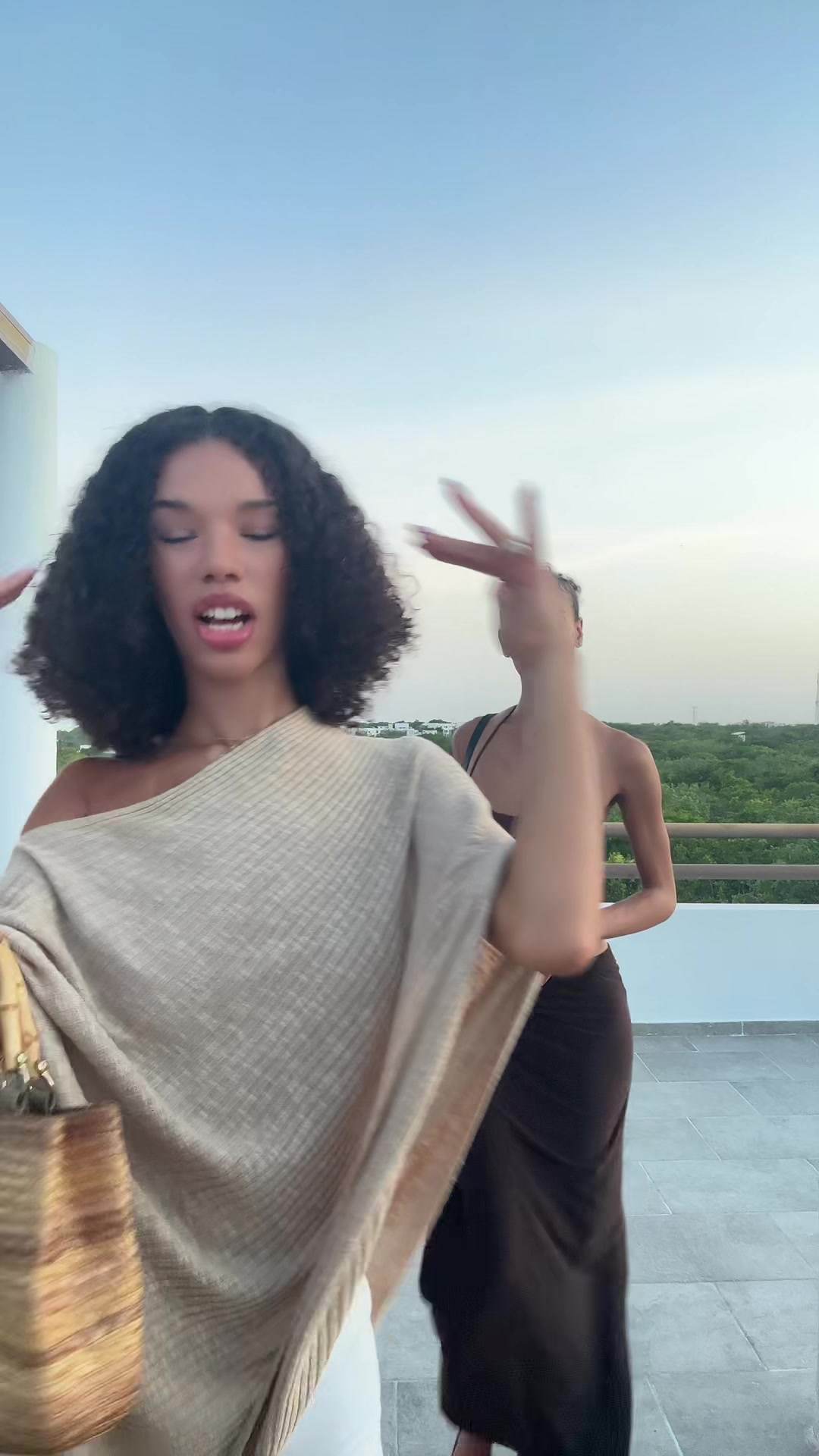 @maya