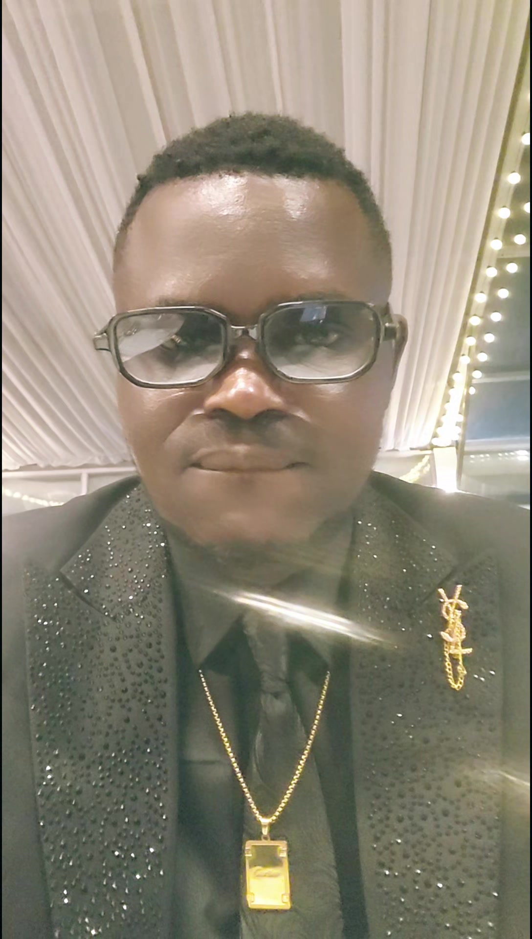 @YEYE ART LE SUPER 👑👑👑