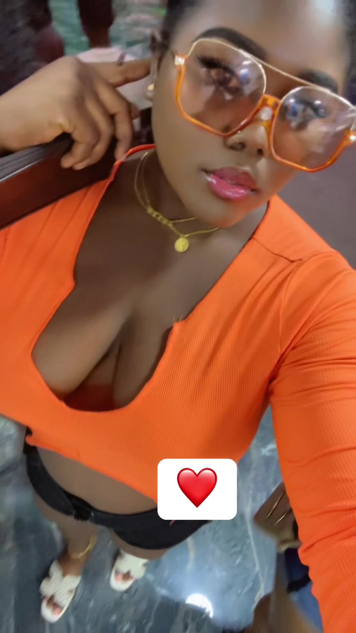 @Thaliahair