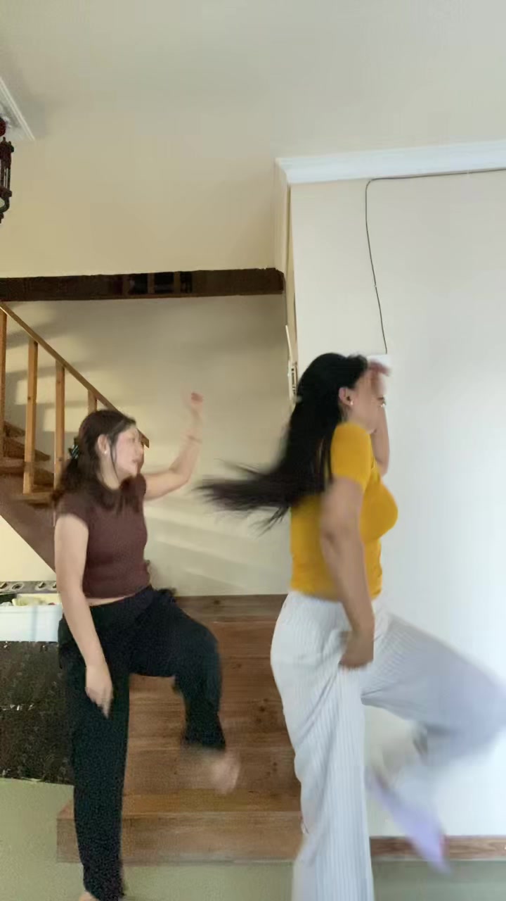 @Sangita ᥫ᭡