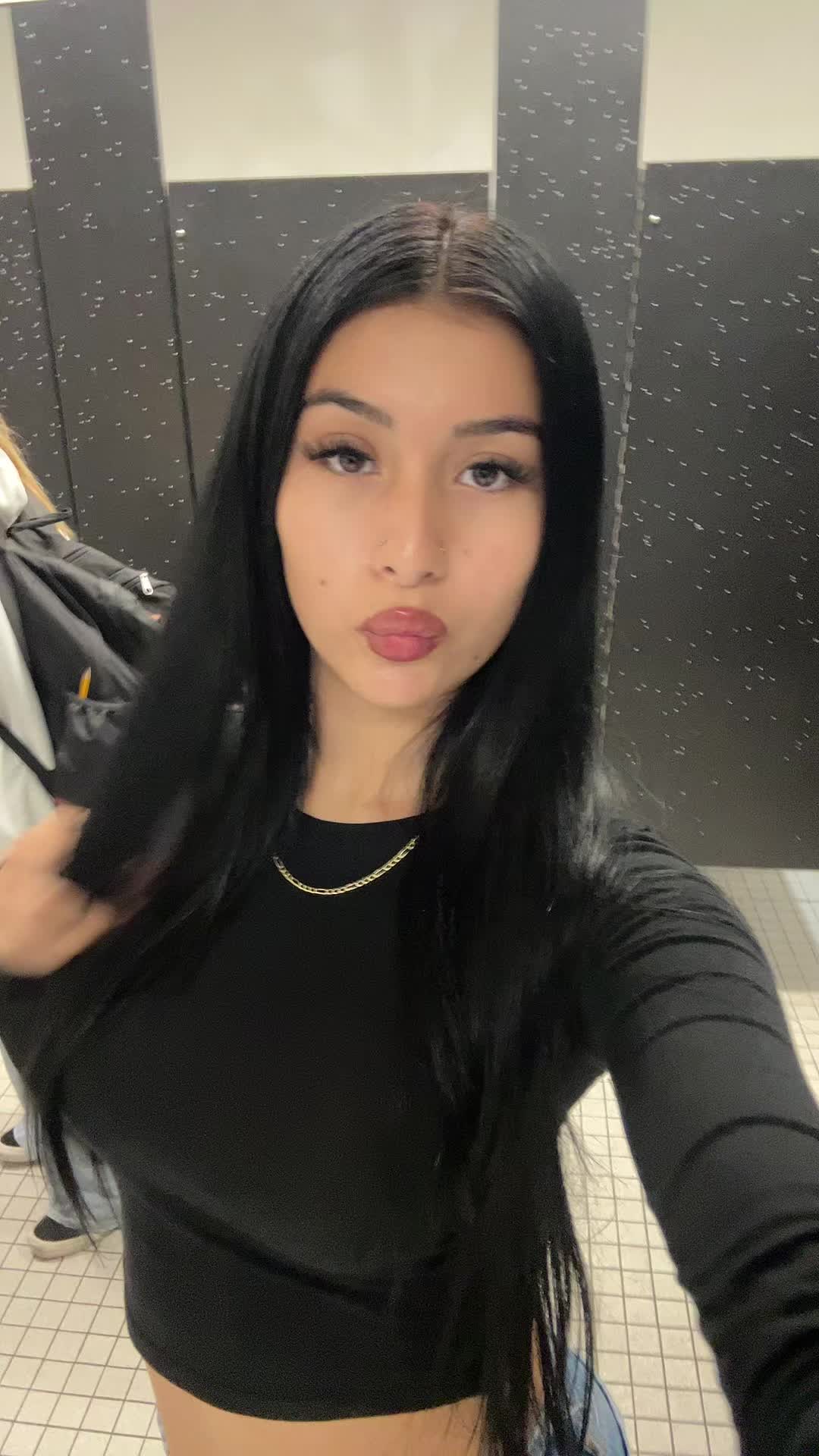 @8346829_