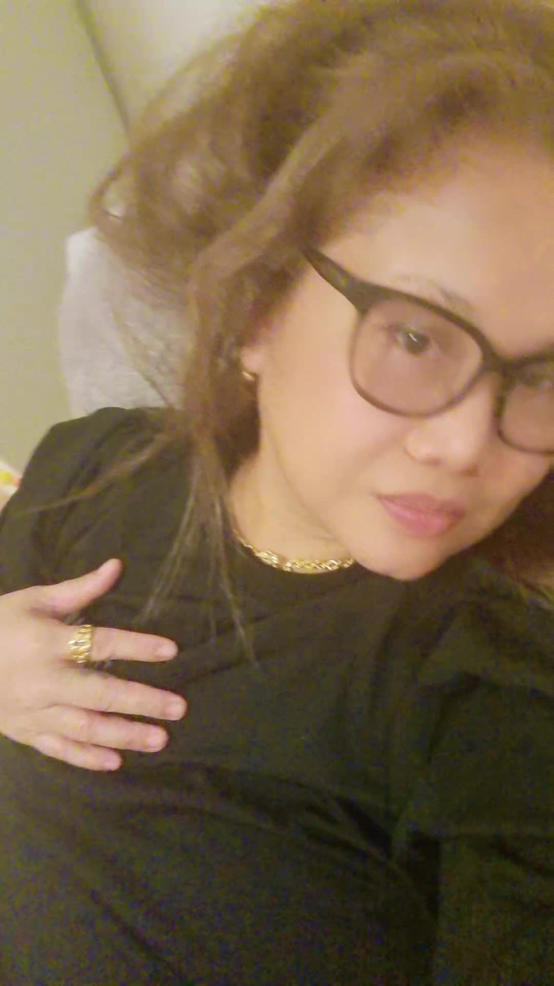 @PinaySingleMom18@singapore