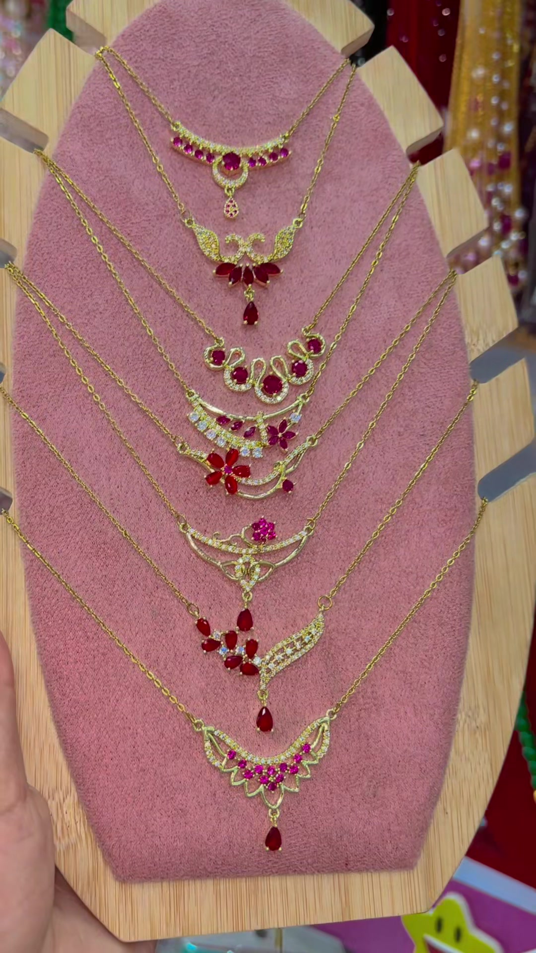 @Attractive Collection