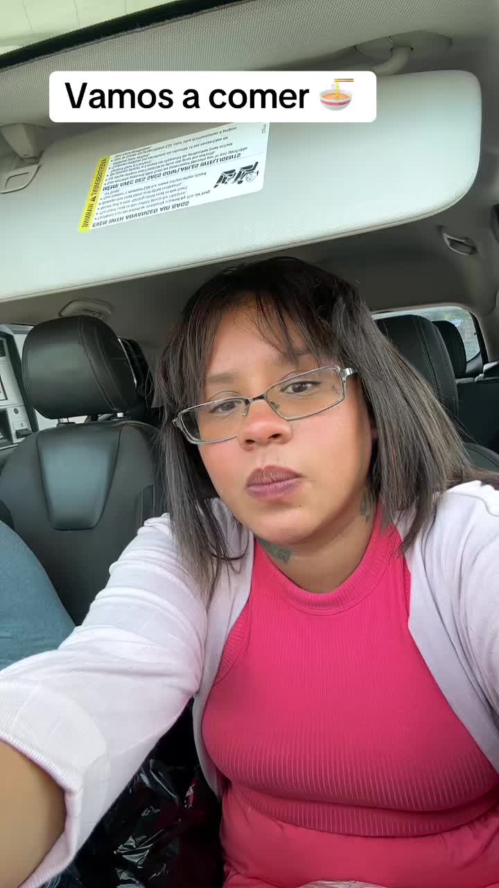 @lalalopez