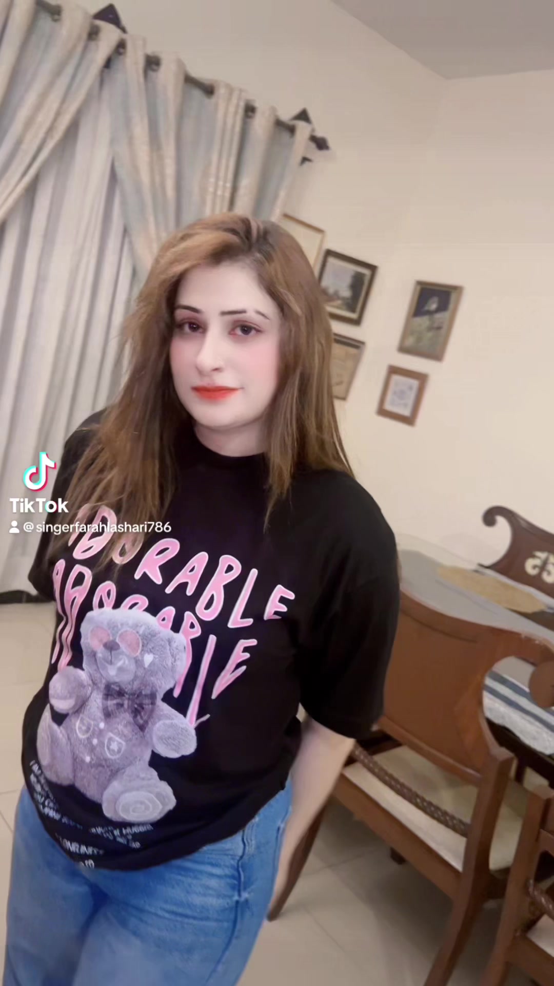 @Farah Lashari