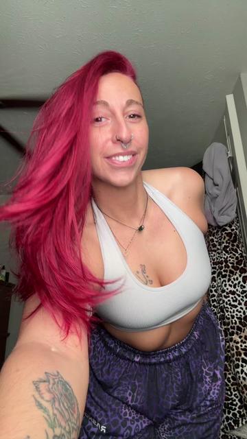 @Courtneyyy🦄