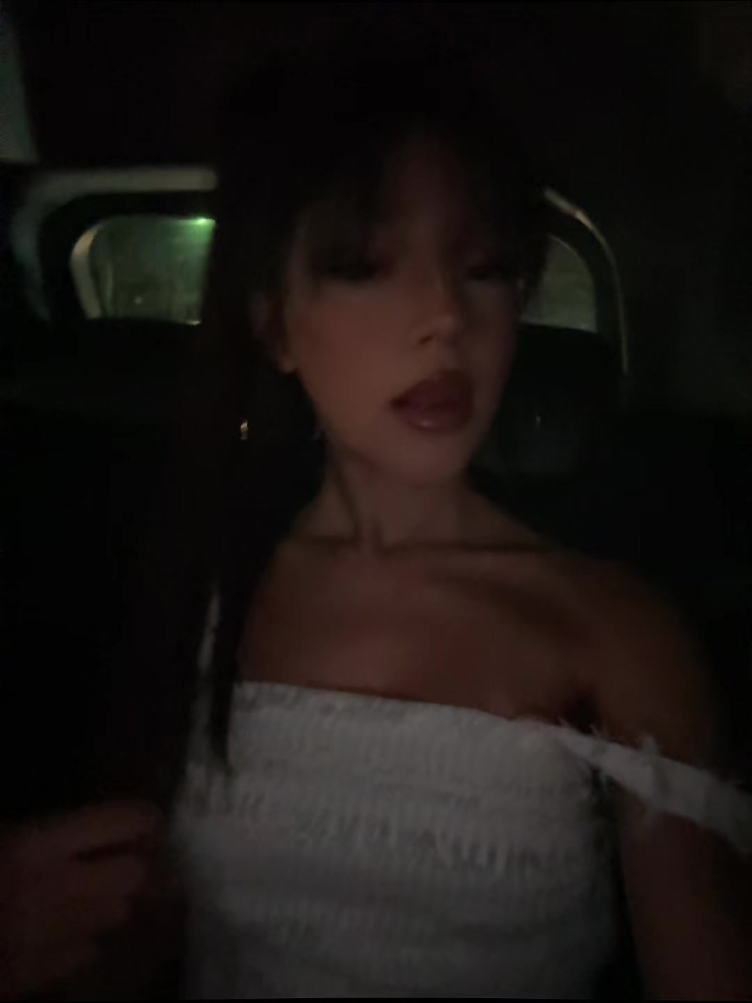 @Andia