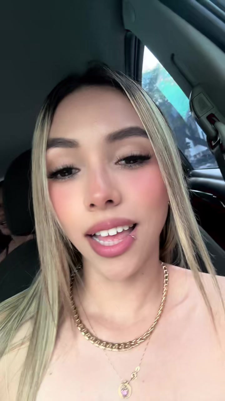 @Paola López