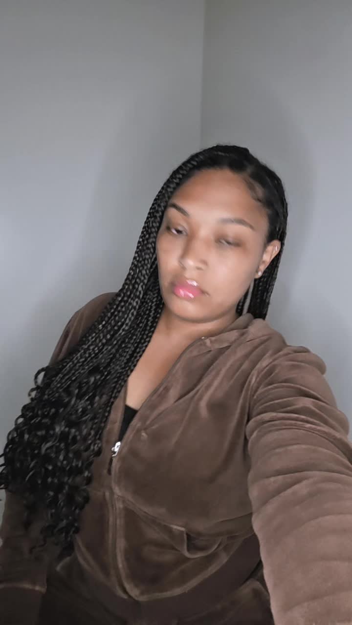 @Auribabyy