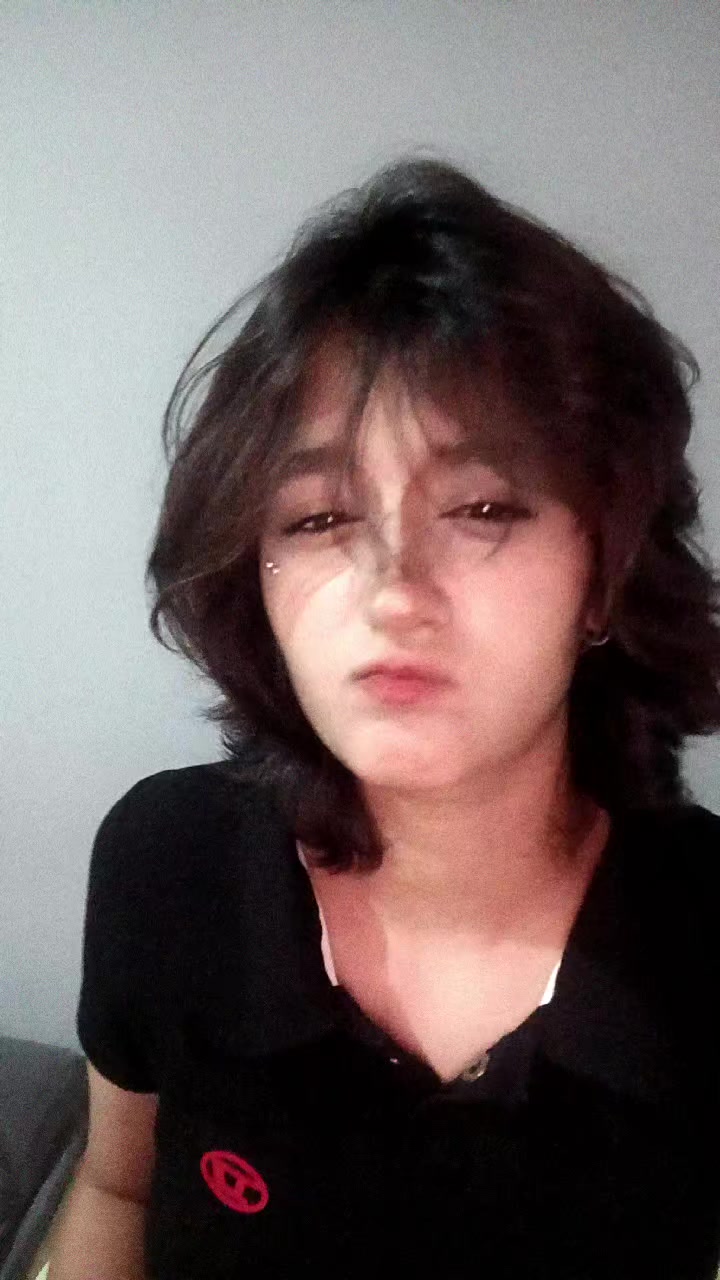 @Akxxi