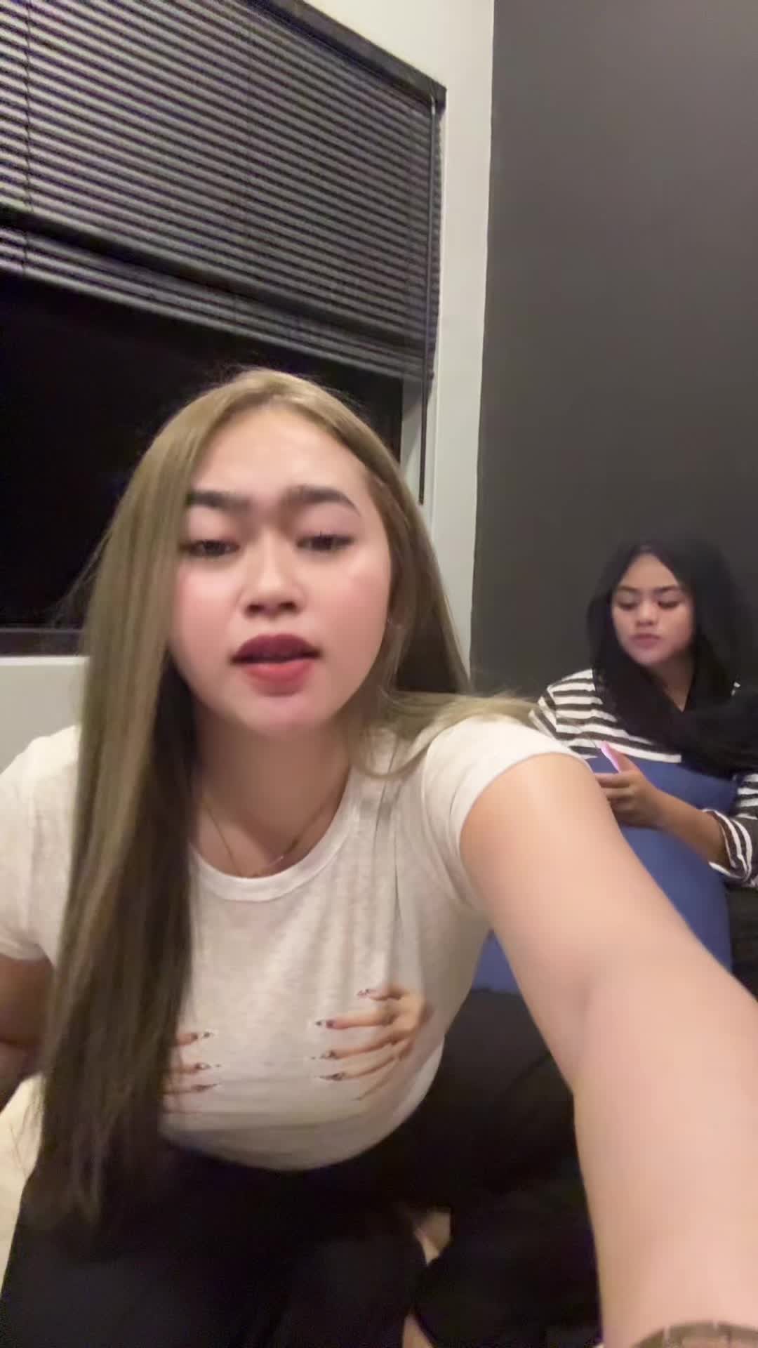 @minahkening