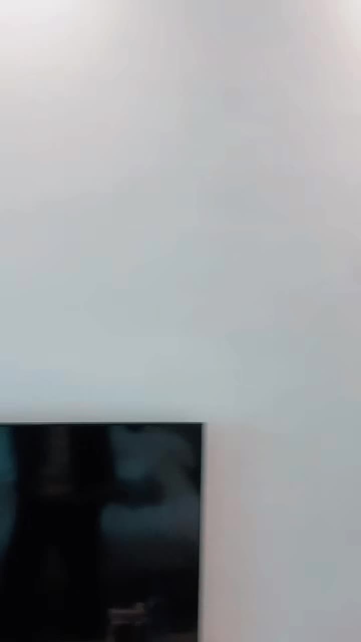 @🦅