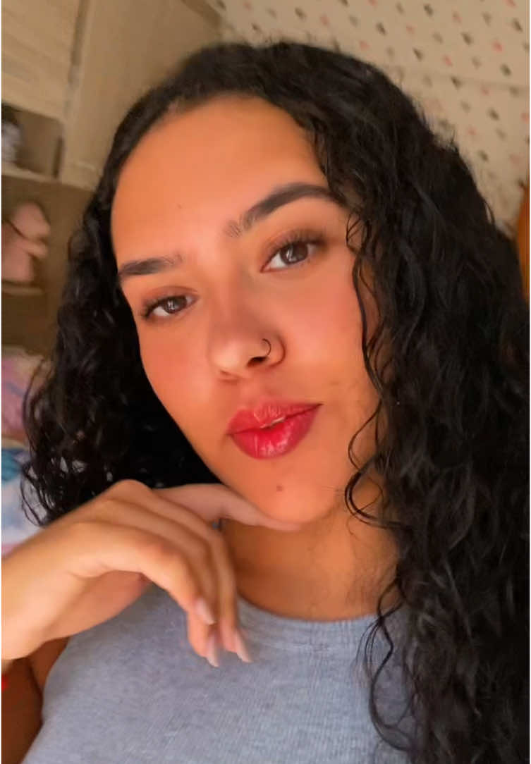 @Thayna💋
